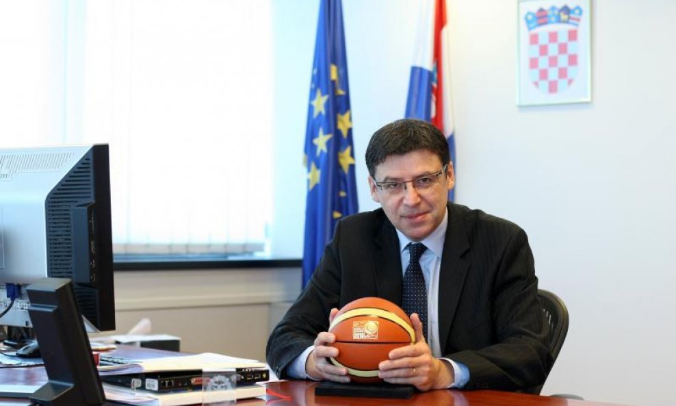 Ministar Željko Jovanović