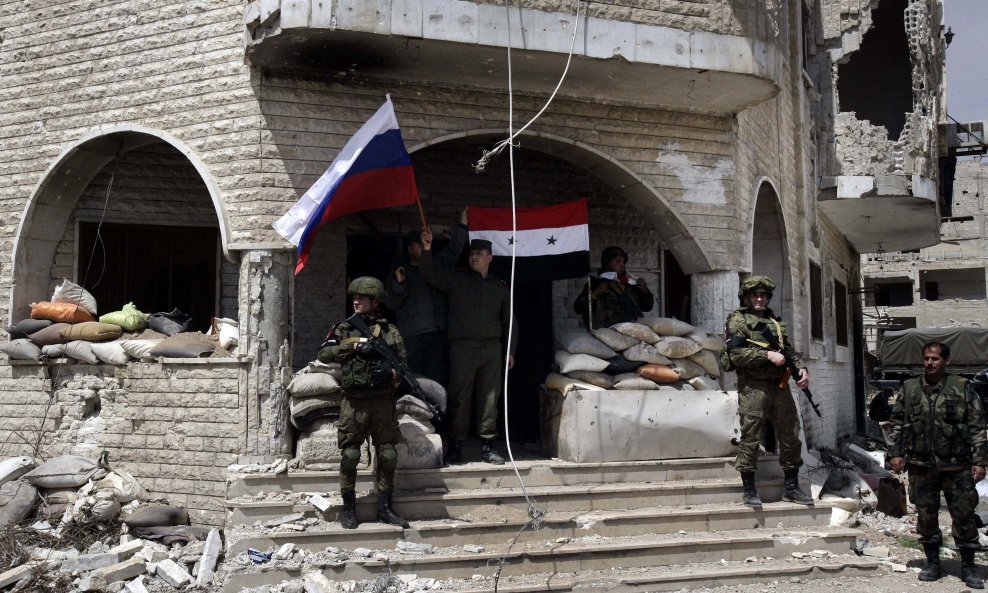 Ilustracija / Ruski i sirijski vojnici u Damasku