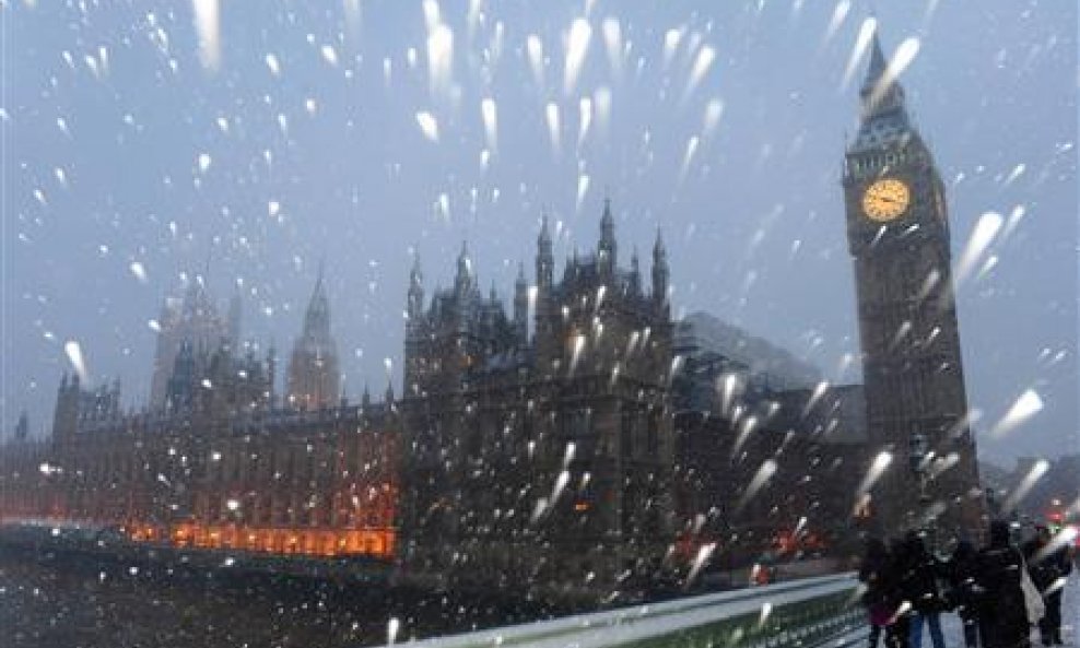 london snijeg engleska