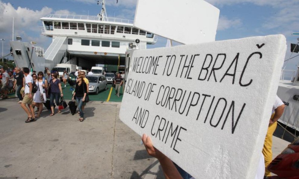 jadrankamen brač otok korupcije i kriminala