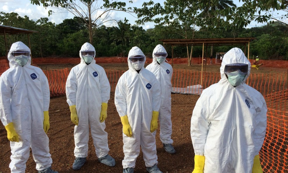 Ebola je iznimno zarazna bolest.