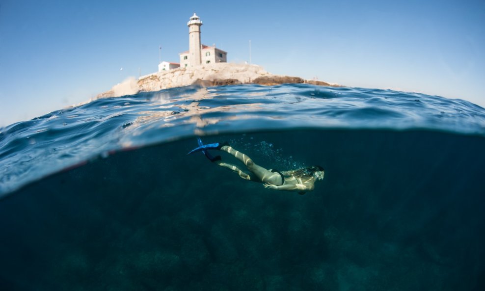 Na izložbi sudjeluje domaći podvodni fotograf Marjan Radović