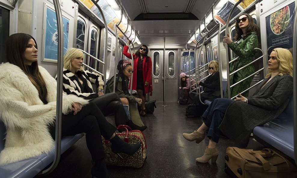 Junakinje filma 'Oceanovih 8' u newyorškoj podzemnoj željeznici