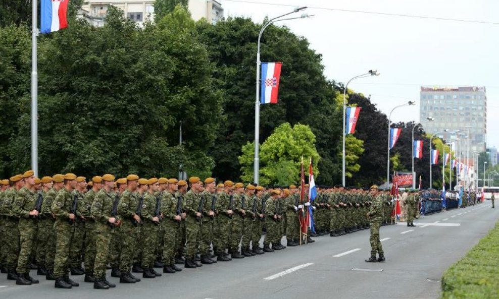 Generalna proba svečanog mimohoda Hrvatske vojske (20)