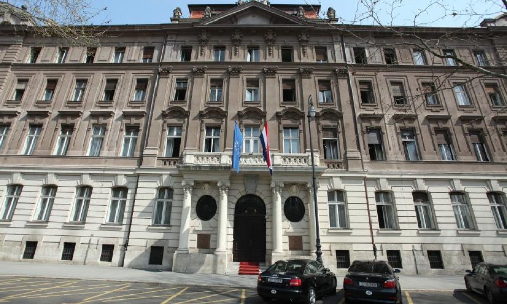Ministarstvo vanjskih poslova priopćilo kako nema podataka o stradalim Hrvatima u Španjolskoj