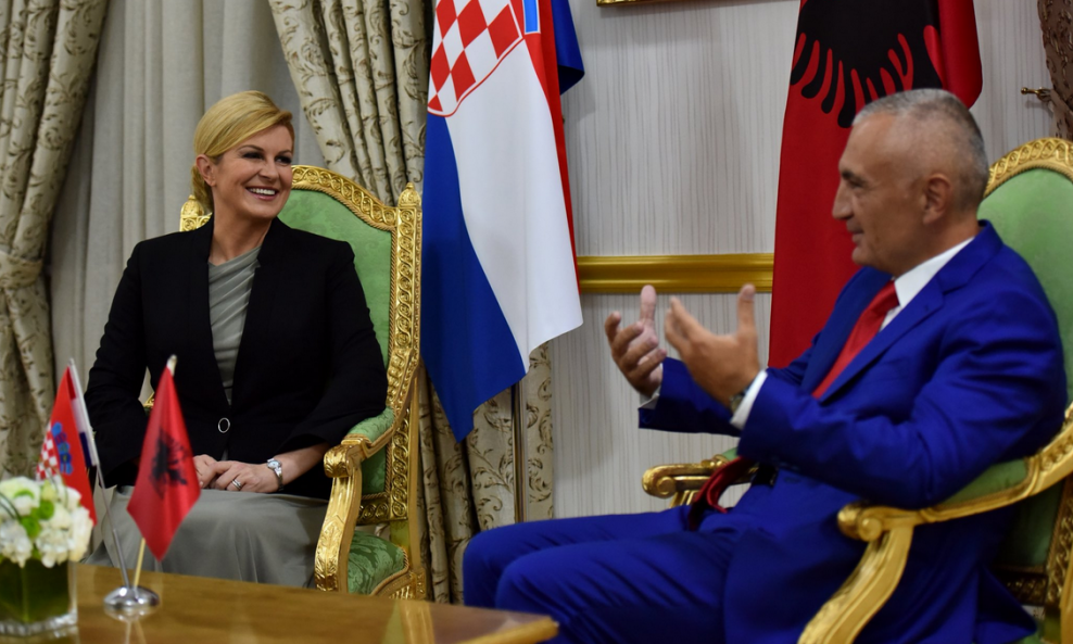 Predsjednica Kolinda Grabar-Kitarović i njezin albanski domaćin, predsjednik Ilir Meta