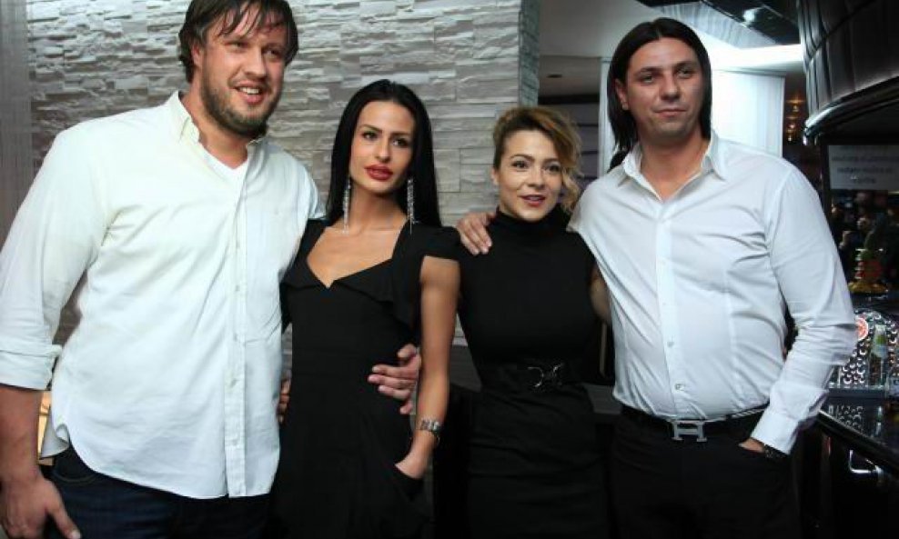 Narcis i Sara Mujkić, Arijana i Damir  Mujkić