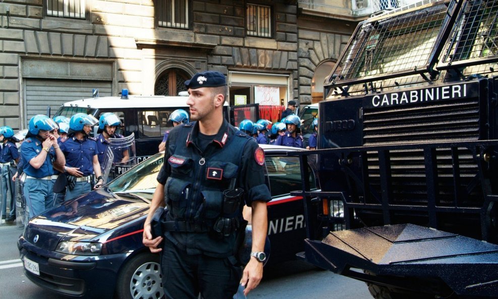 Ilustracija / talijanska policija