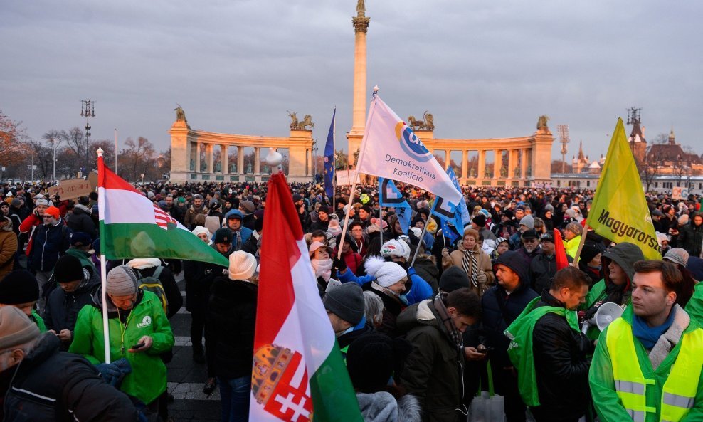Mađarska oporba najavila godinu 'otpora' Orbanu