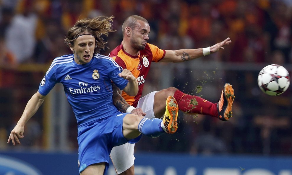 Galatasaray - Real Madrid,  Wesley Sneijder i Luka Modrić