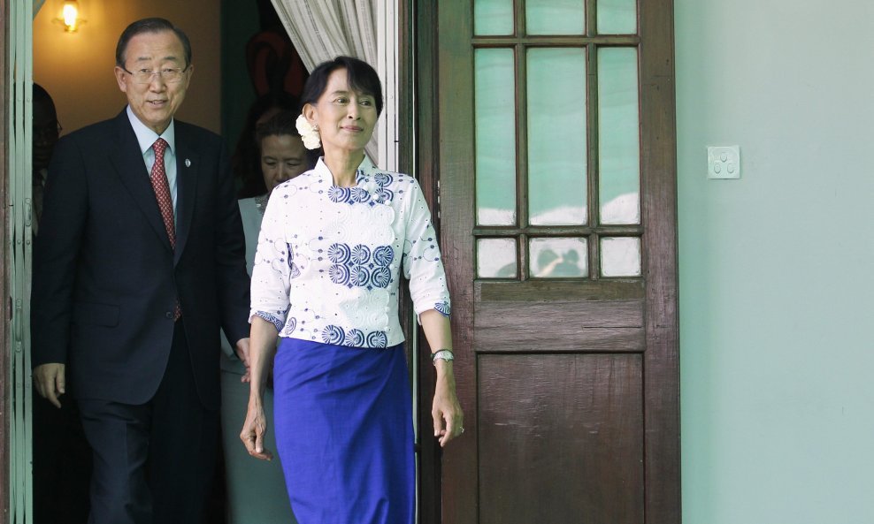 Ban Ki-moon i Aung San Suu Kyi