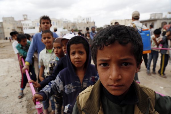 Dok djeca u Jemenu umiru od gladi, agencija Easy Yemen Tours poziva turiste na lagano ljetovanje