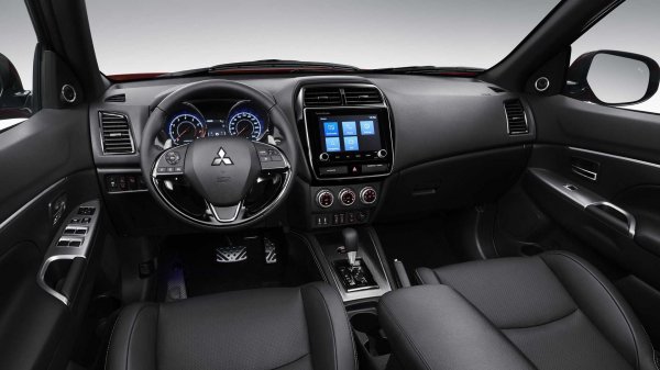 Unutrašnjost kabine novog Mitsubishija ASX