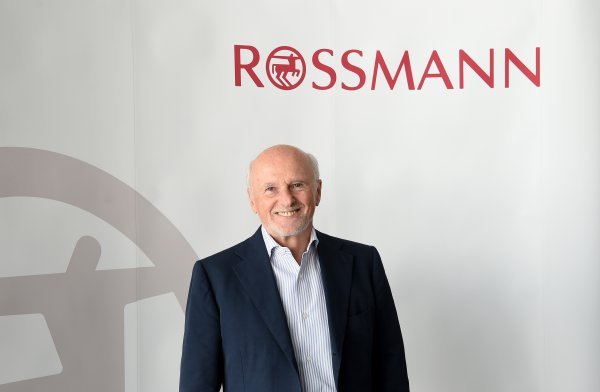 Dirk Rossman osnivač je jednog od najvećih njemačkih lanaca drogerija i bogatstvo mu se procjenjuje na oko 4,3 milijarde dolara