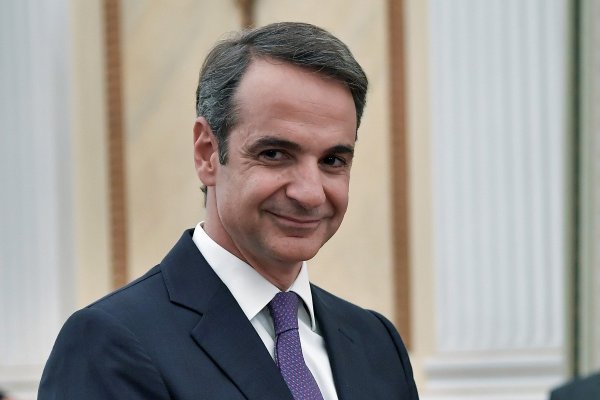 Novi grčki premijer Kiriakos Micotakis vratio je tu zemlju na ulagačku kartu, štoviše na grčkim obveznicama moglo se dobro zaraditi