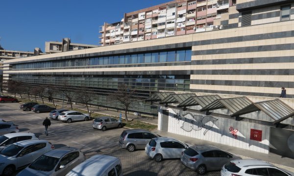 Marić je s ministrom znanosti Pavom Barišićem kupio 100 milijuna kuna vrijednu zgradu Brodomerkura i u nju uselio Filozofski fakultet