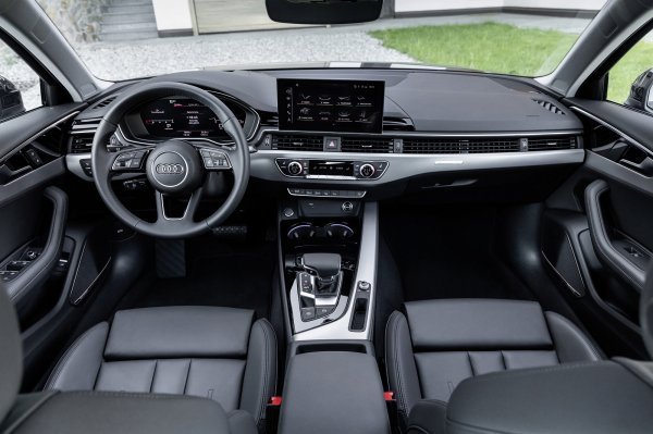 Audi A4 - unutrašnjost kabine
