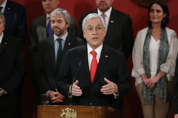 Prije samo desetak dana donji dom čileanskog parlamenta odbacio je pokušaj opoziva predsjednika Sebastiána Piñere