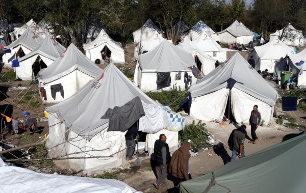 Migrantski kampovi, poput ovog u BiH, krajem stoljeća neće biti ništa neuobičajeno