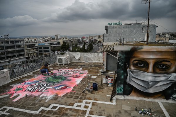 Grčka je 13. ožujka zatvorila kafiće, restorane i turistička okupljališta