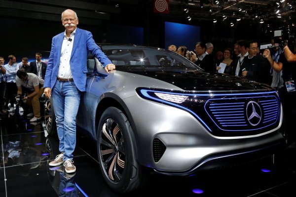Dieter Zetsche, predsjednik uprave Daimlera, jedan je čelnika njemačke industrije koji je podržao Deutsche Bank Reuters