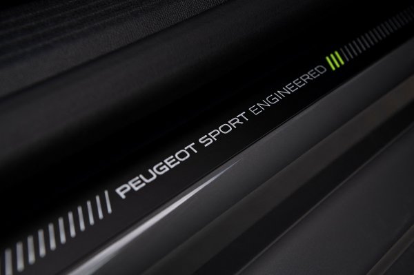 Peugeot 508 PSE (Peugeot Sport Engineered)