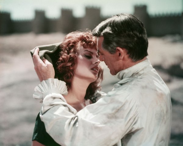 Sophia Loren i Cary Grant u filmu 'Ponos i strast' (1957.)