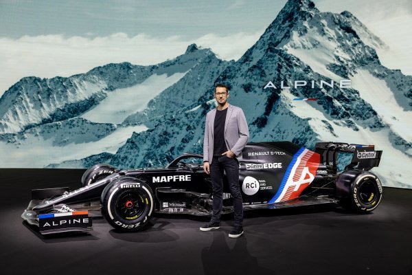 Alpine A521 F1 bolid i Antony VILLAIN, dizajner
