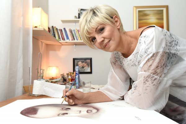 Marina Tomašević nikada nije pohađala nijednu školu ni tečaj za crtanje