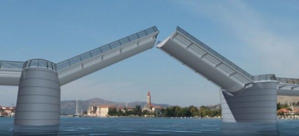 'Zbog velike prometne važnosti tog mosta za Trogir i okolicu te Dalmaciju, most mora biti u prometu do početka turističke sezone 2018., pri čemu se u Hrvatskim cestama vodimo datumom 15. lipnja', poručuju iz HC-a