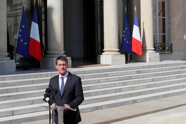 Manuel Valls REUTERS/Philippe Wojazer