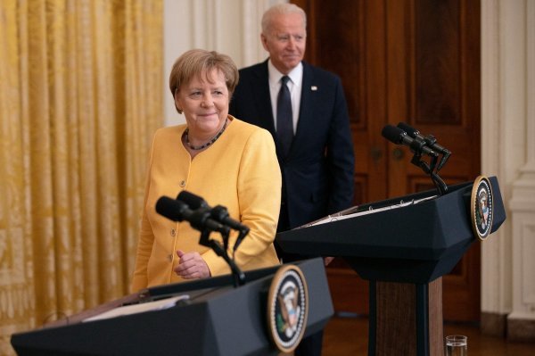 Angela Merkel i Joe Biden 