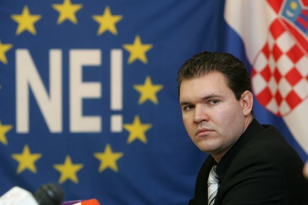 Dean Golubić zalagao se za zamrzavanje pregovora Hrvatske o ulasku u EU