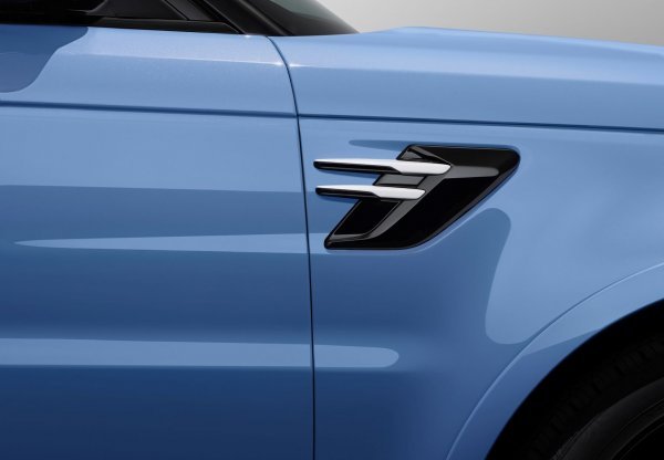 Range Rover Sport SVR Ultimate (Gloss Maya Blue plava boja)