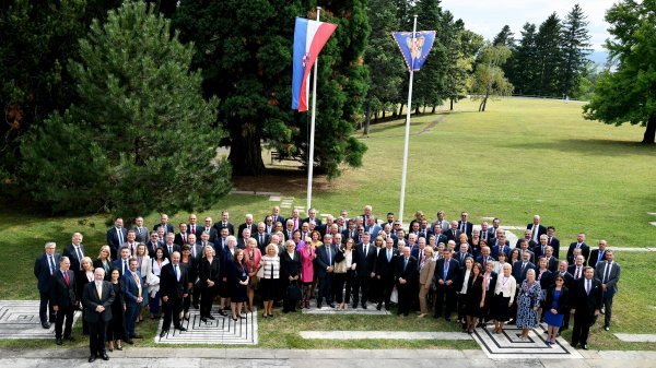 Konferencija veleposlanika na Pantovčaku