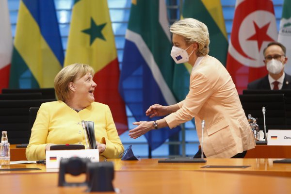 Angela Merkel 'ostavila' je Ursulu von der Leyen na čelu Europske komisije