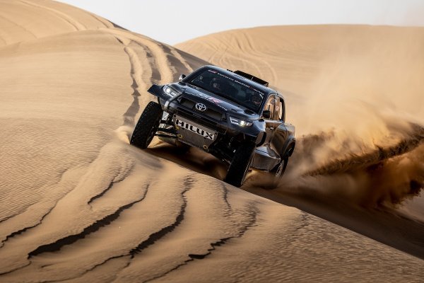 Toyota GR DKR Hilux T1+ na testiranjima u Namibiji
