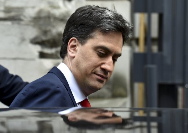 'Laburisti se nikada neće prestati boriti za radnike u ovoj zemlji', ustvrdio je Ed Miliband i podnio ostavku 