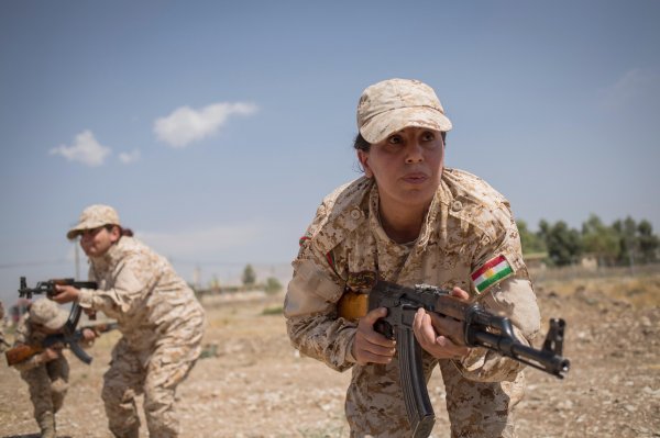 U sastavu kurdskih pešmergi ratuju i žene
