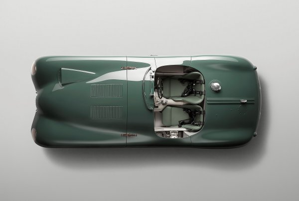 Prvi Jaguar C-type Continuation je spreman: Sir Stirling Moss se istim modelom utrkivao 1952.