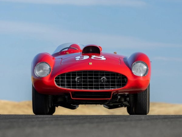 Ferrari 410 Sport Spider by Scaglietti iz 1955. prodan je na aukciji za 22.005.000 dolara