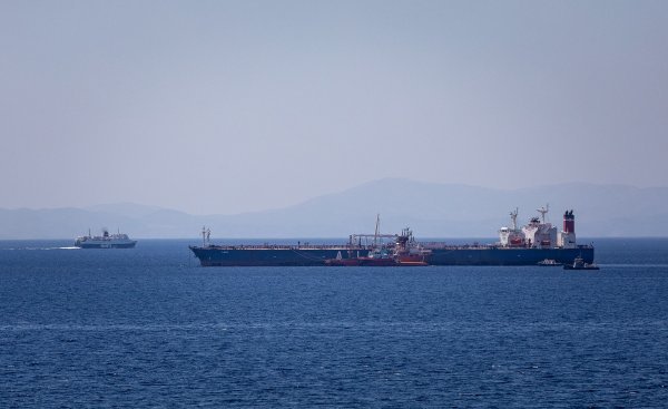 Ruski tanker koji je plovio pod iranskom zastavom, a kojeg su Grci zaustavili početkom lipnja zbog sumnje u kršenje sankcija