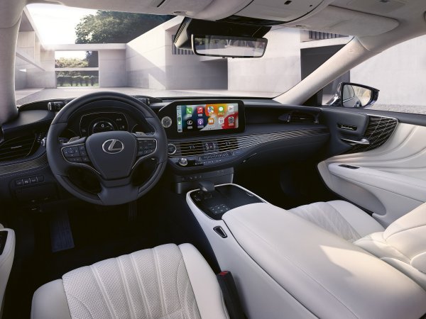 Lexus LS za 2023.