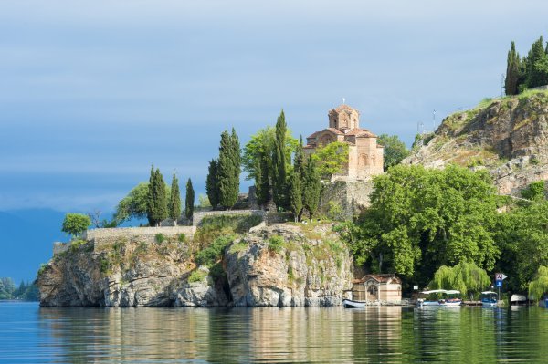 Na Ohridskom jezeru mnoštvo je starih crkava