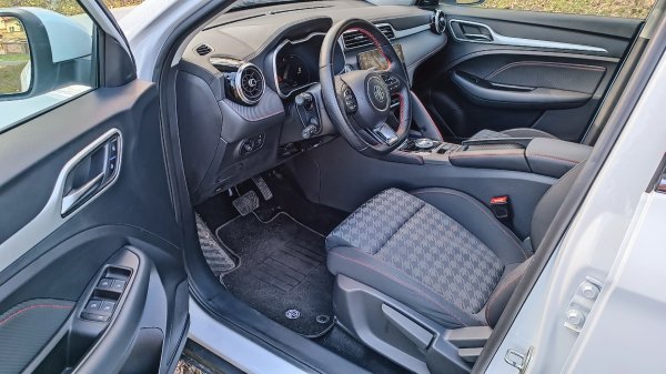MG ZS EV Comfort Standard Range