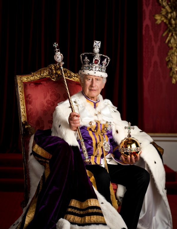 Kralj Charles III. - portret