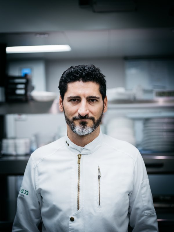 Chef Paul Ivić