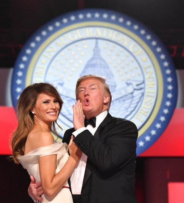 Melani i Donald Trump na balu