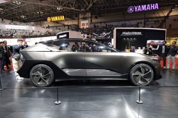 Lexus LF-ZL koncept