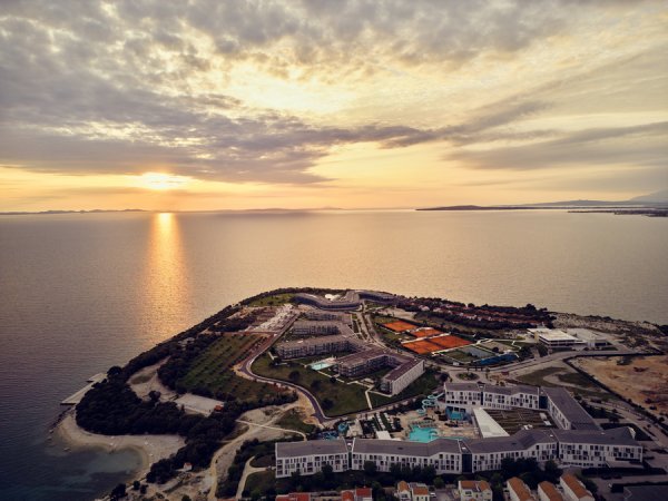 Zadar će vas osvojiti blagom klimom i jedinstvenim adventskim doživljajem